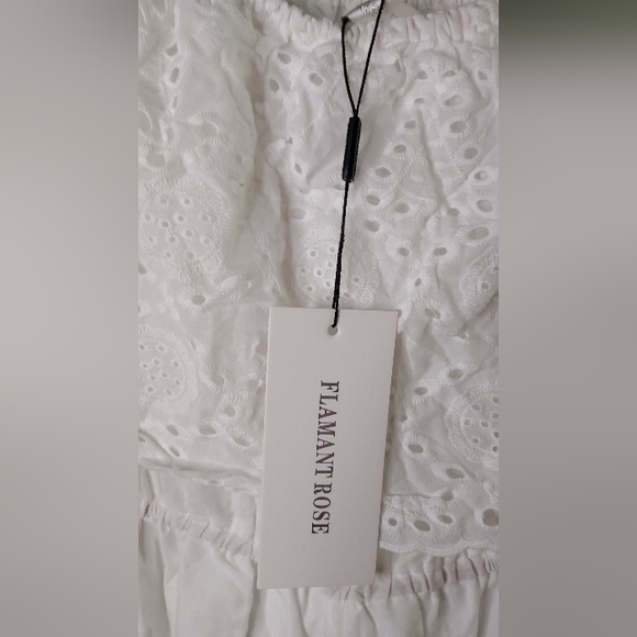 FLAMANT ROSE Authentic Broderie Anglaise Playsuit Romper - Picture 3 of 9